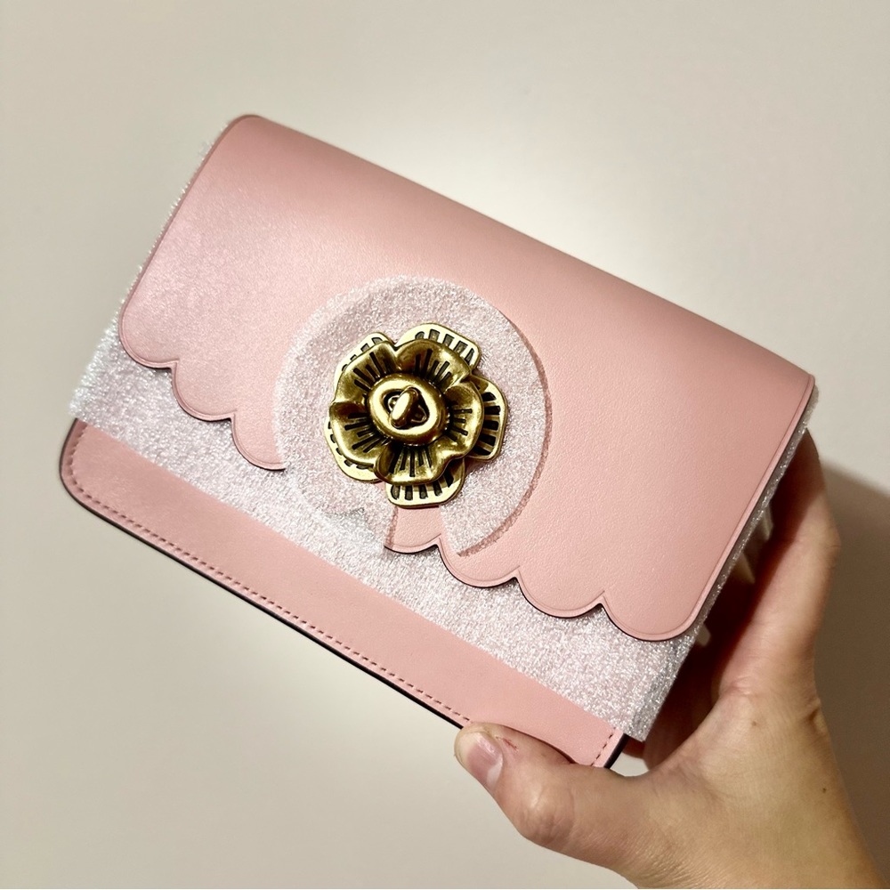 NWT COACH BOWERY CROSSBODY WITH TEA ROSE TURNLOCK 24976 Retail Store